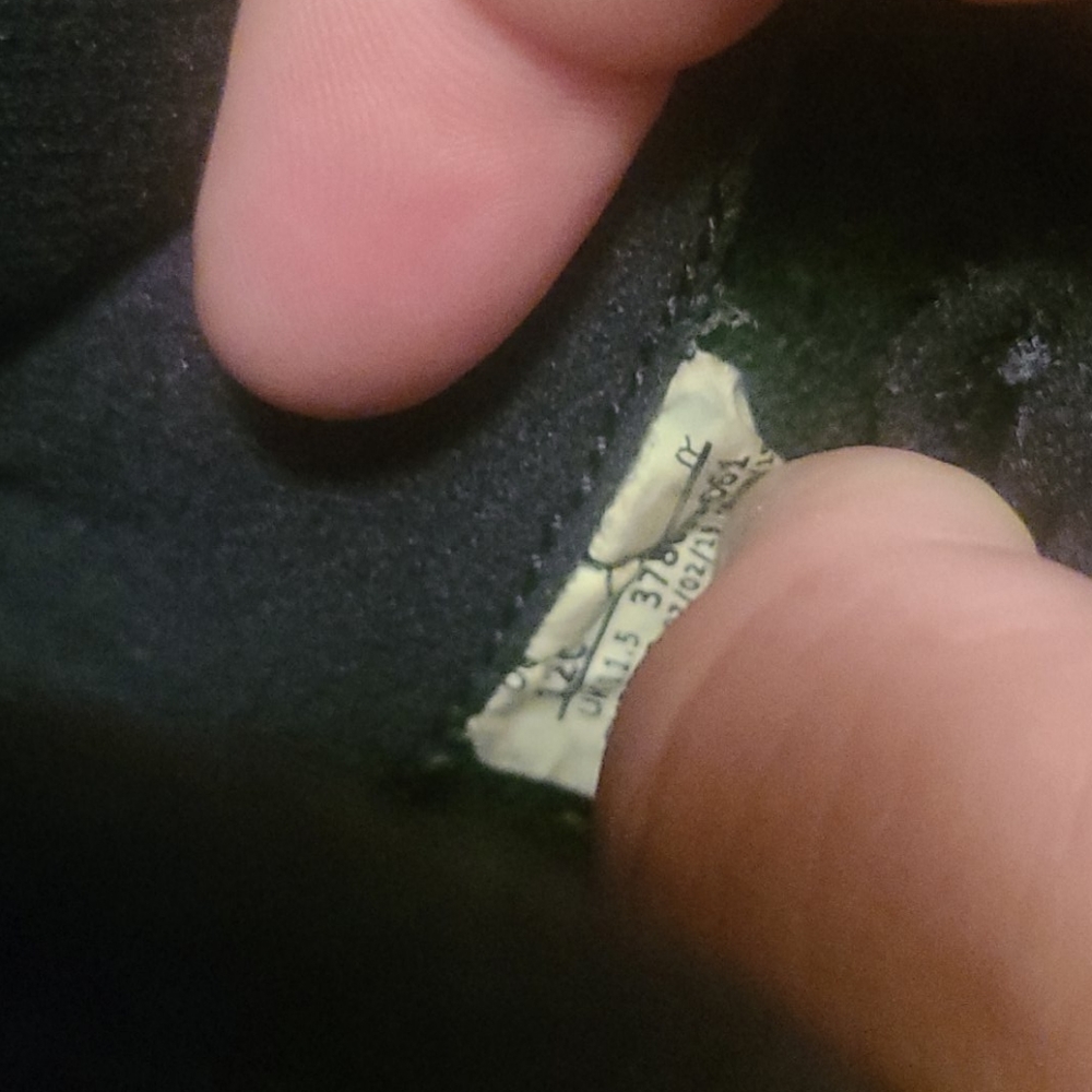 Jordan 11s - Picture 7 of 7